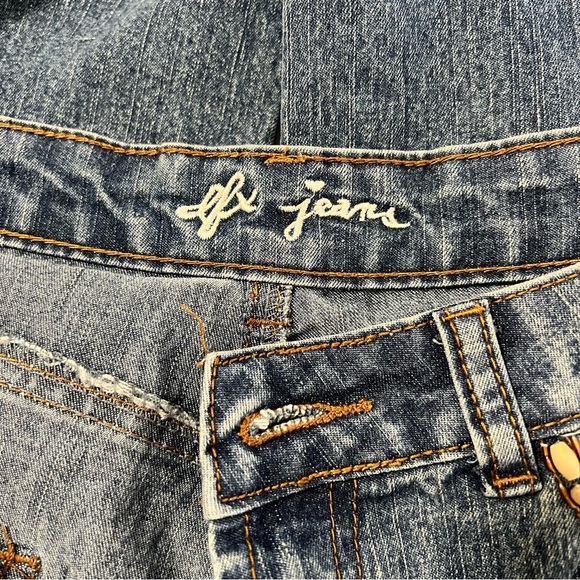DFX Women’s Cropped Jeans with Embroidered & Beaded Hem/Pockets Casual Vacation - Picture 7 of 12
